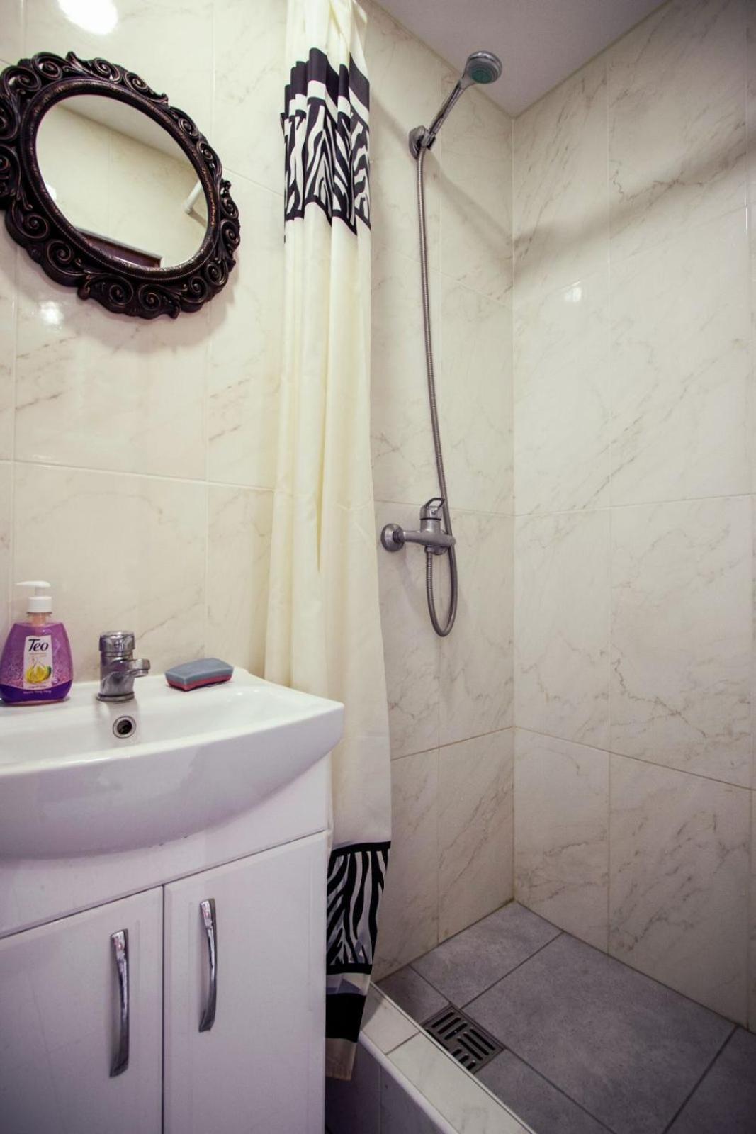 Apartment On Nauki Avenue Dnipro Luaran gambar